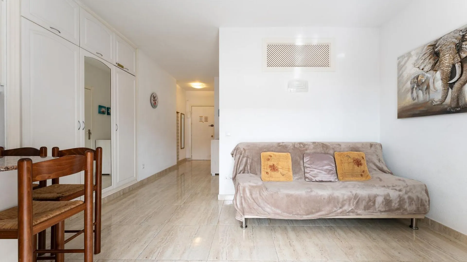 Aparthotel Marina View, Sunny One Bedroom Pyr Fuengirola Spain
