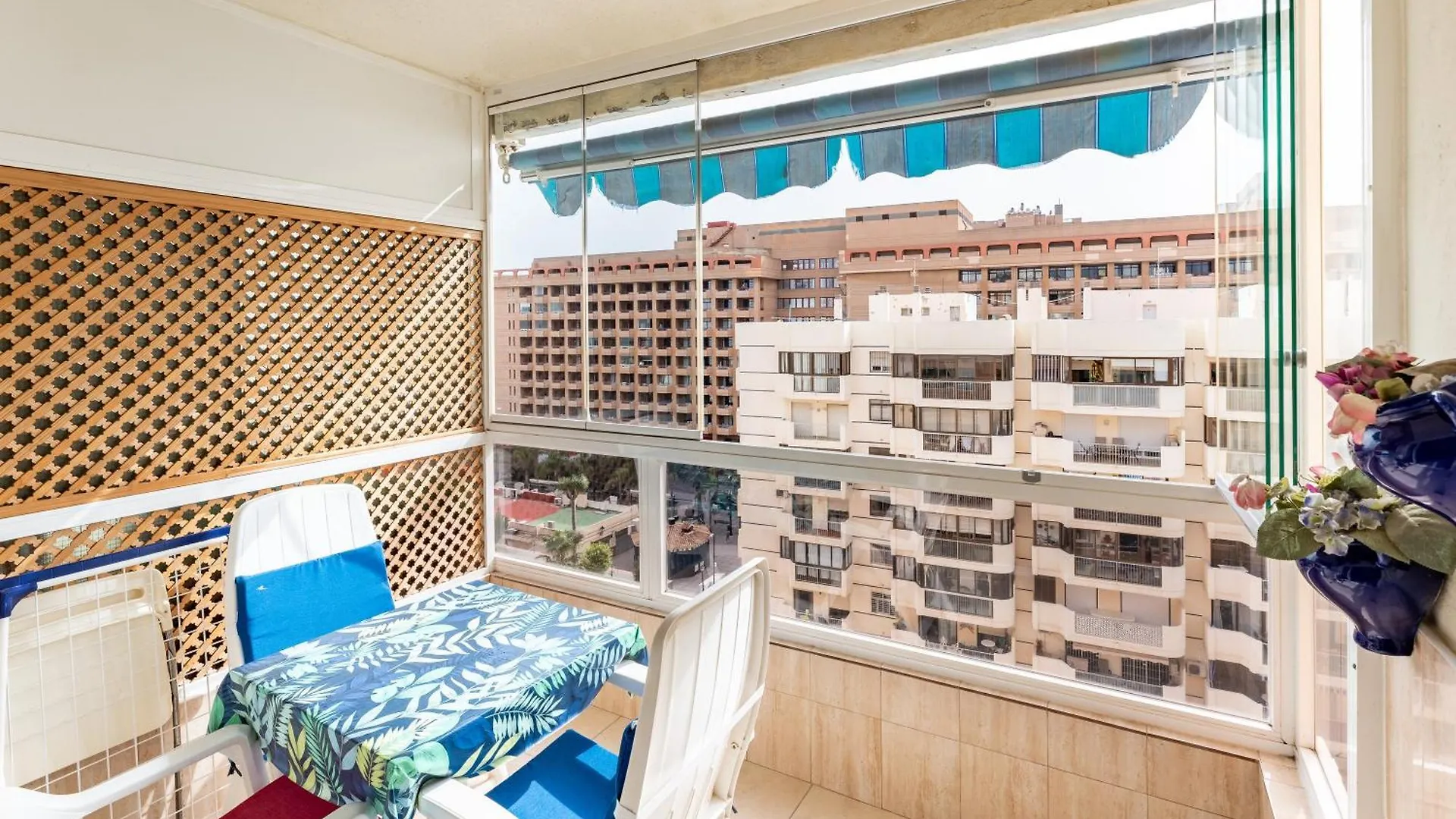 Marina View, Sunny One Bedroom Pyr Fuengirola Aparthotel